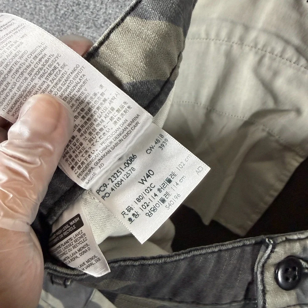 Levis Camo Carrier Cargo Shorts Camouflage Military Style Mens Size 40 #3341